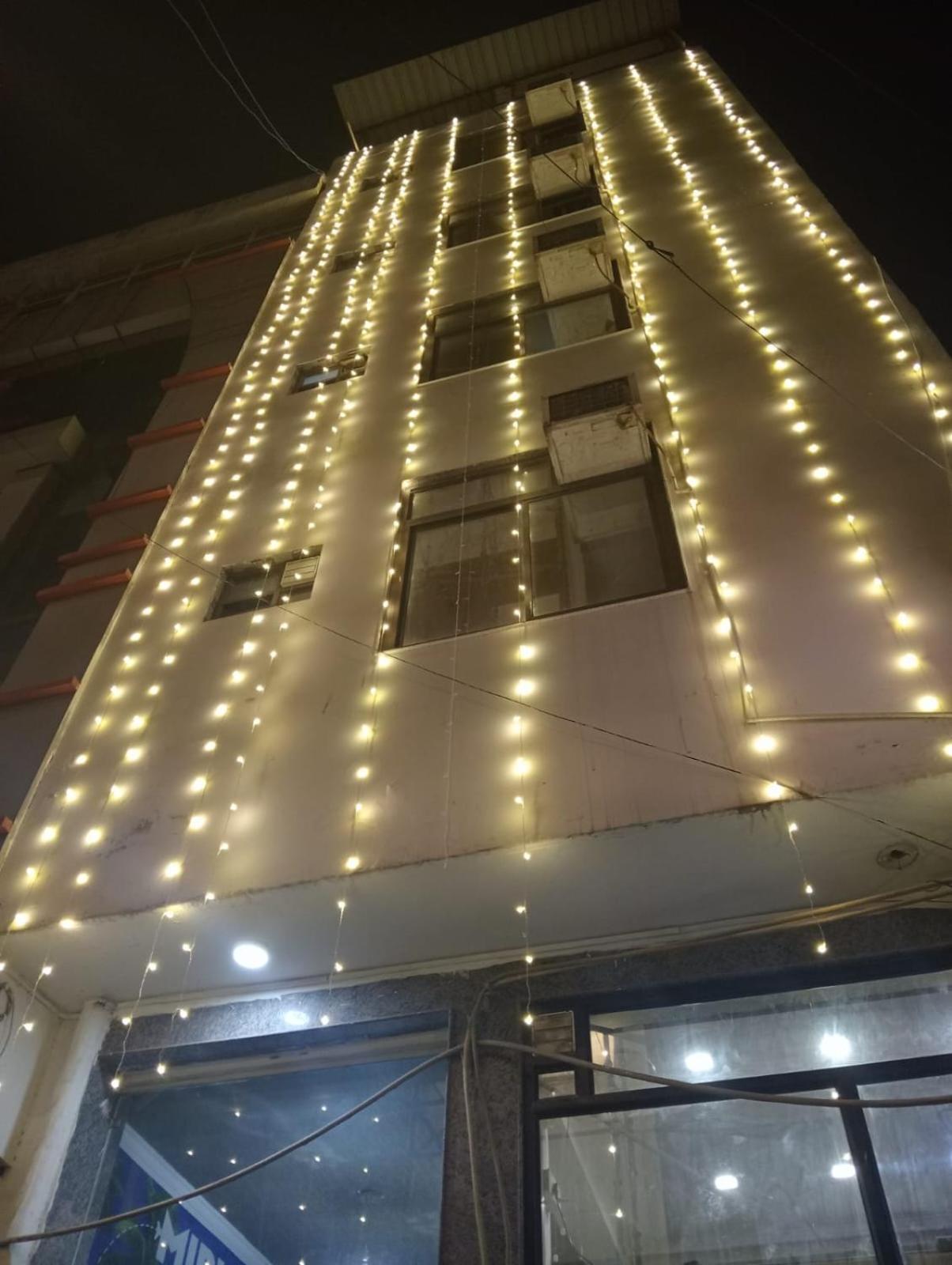 Hotel Clink New Delhi Airport Exterior foto